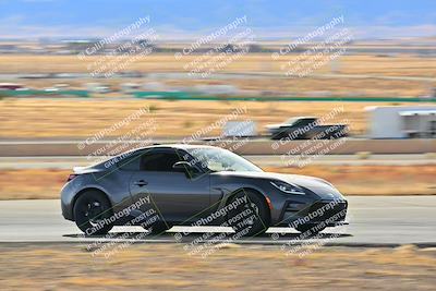 media/Dec-28-2024-Extreme Speed (Sat) [[dd5bc3b342]]/Red Group/Session 3 (Turns 11 and 12)/